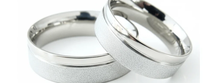 ALPMF-06 - Reta Diamantada e Anatômica c Aliança de Namoro de Prata 950 Reta e Anatômica - Diamantada e Polida/Espelhada com 6,0mm - fabricadas pela LSR Joias