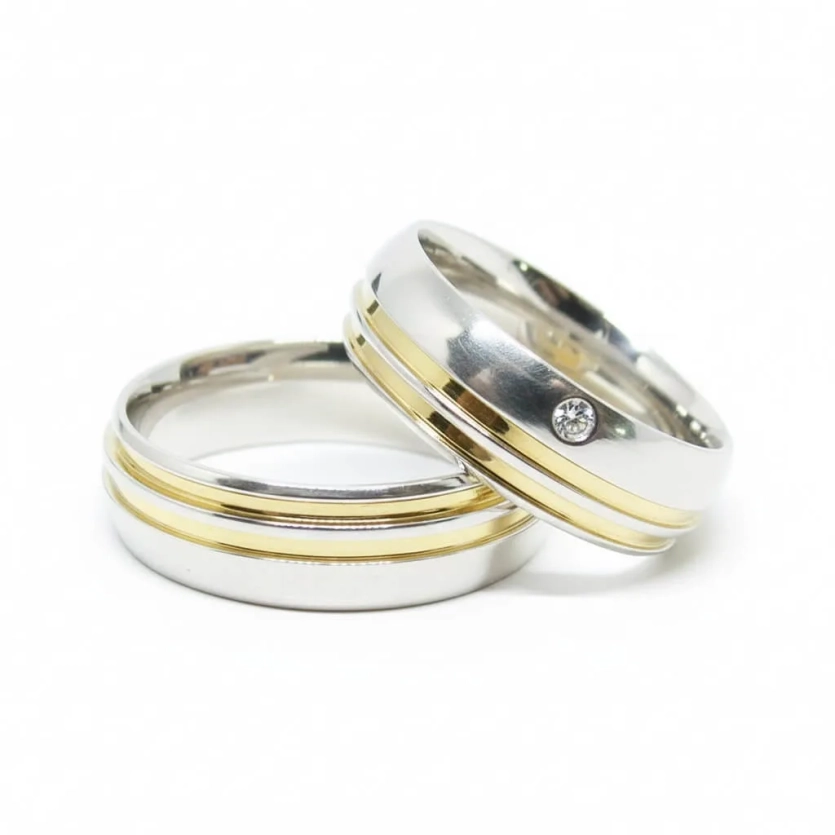 Aliança de Namoro Prata com Filetes de Ouro e Zircônia Anatômica 6mm - LSR Joias - Joalheria Artesanal Mineira